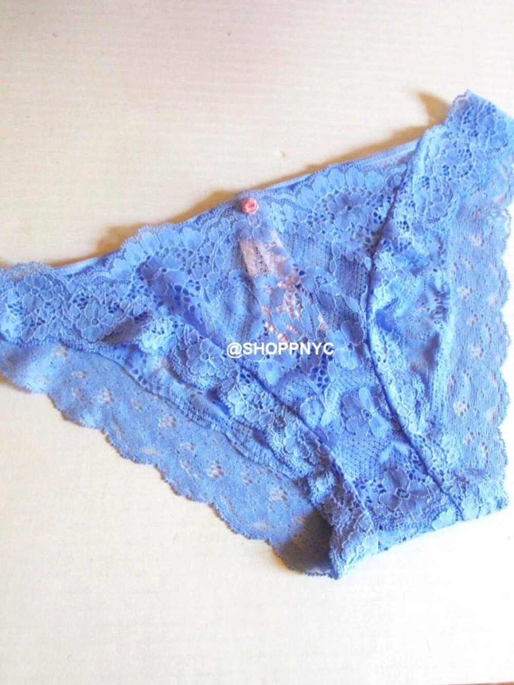VICTORIA SECRET Dream Angels Lace Bikini panty Blue SIZE M Soft Lace nwt